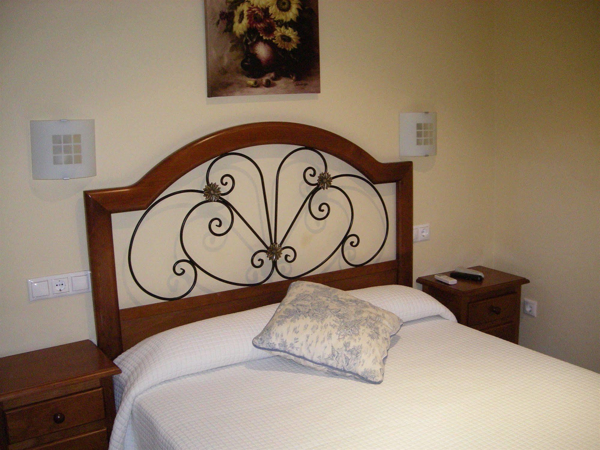 Hostal Azahar Кордова Экстерьер фото